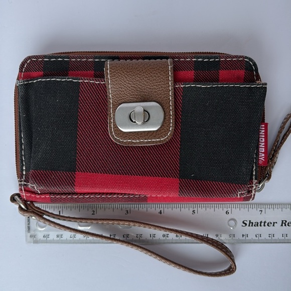 Unionbay Black and Red Buffalo Plaid Wallet Wristlet - Picture 6 of 13